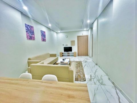 Spacious 1 Bedroom furnished