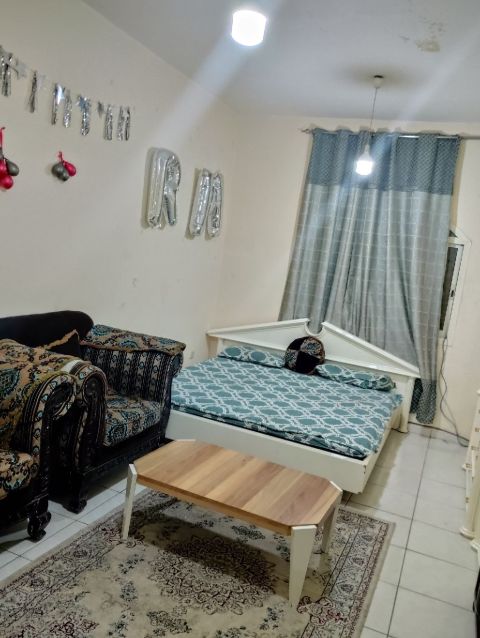 Furnished studio for monthly